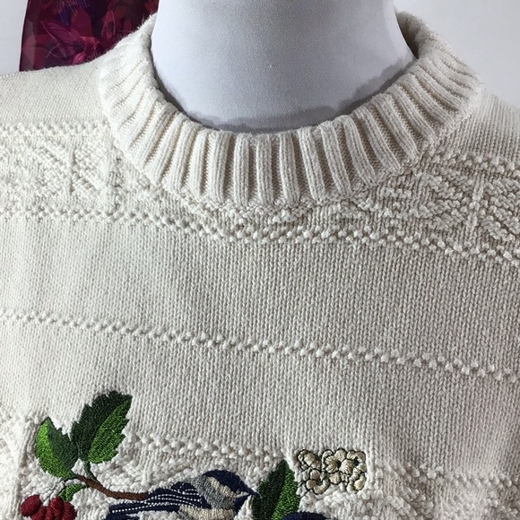 Cabela’s Women 100% Cotton Sweater, Birds, Berries, Winter S - Picture 2 of 9